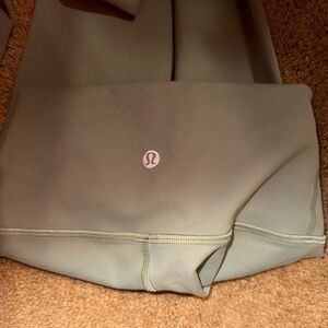 Green lululemon leggings